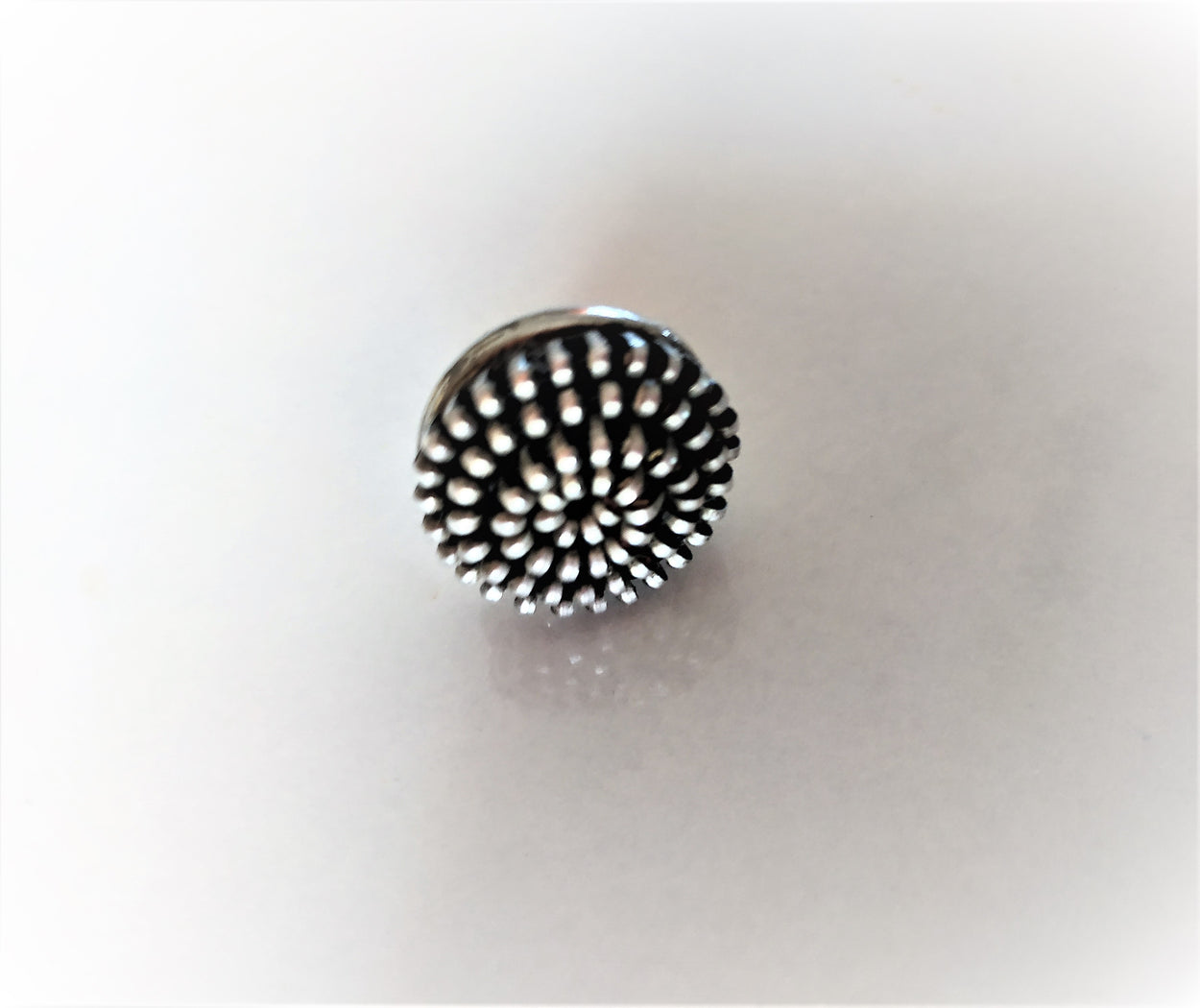 Large white metal ring "Hedgehog"