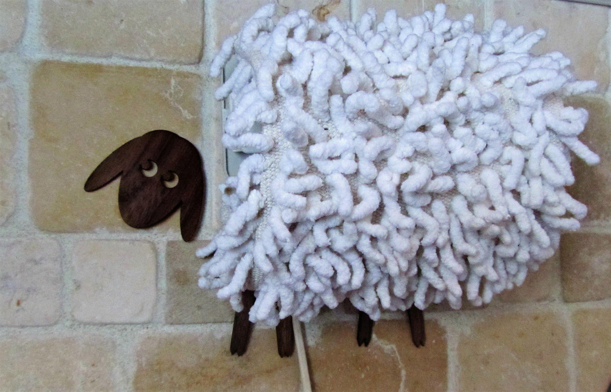 Wall-mounted handmade children's night light - Lamb - GLEZANT designer goods store.