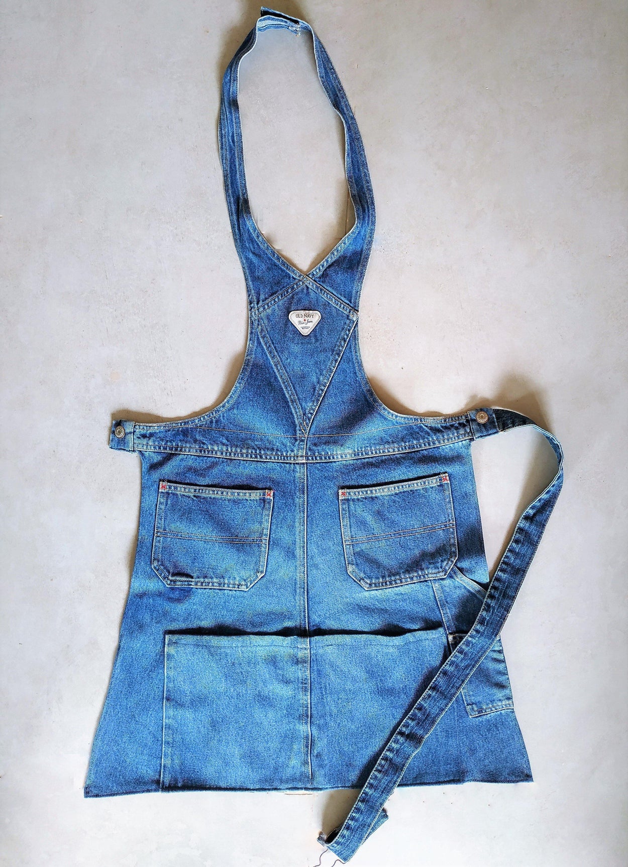 Universal Denim Aprons. Unisex gift. Barbecue/ Garden/Kitchen Apron - GLEZANT designer goods store.