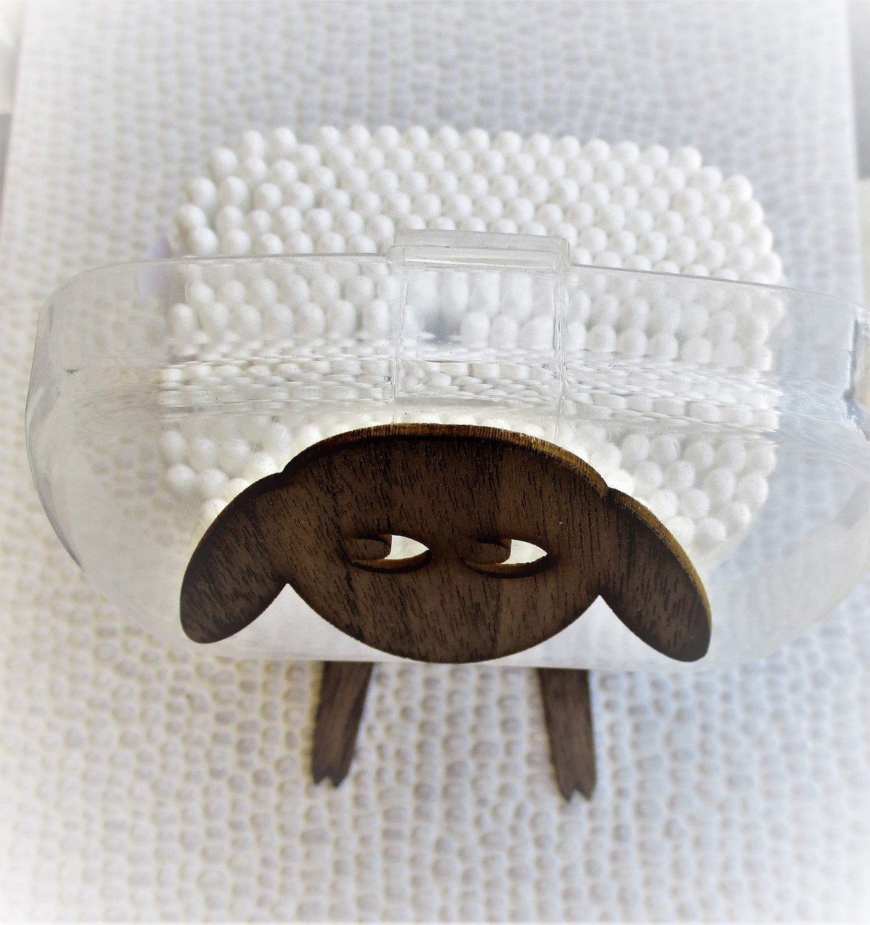Lamb - A wall mounted box containing cotton buds. Funny Wall Decal - GLEZANT designer goods store.