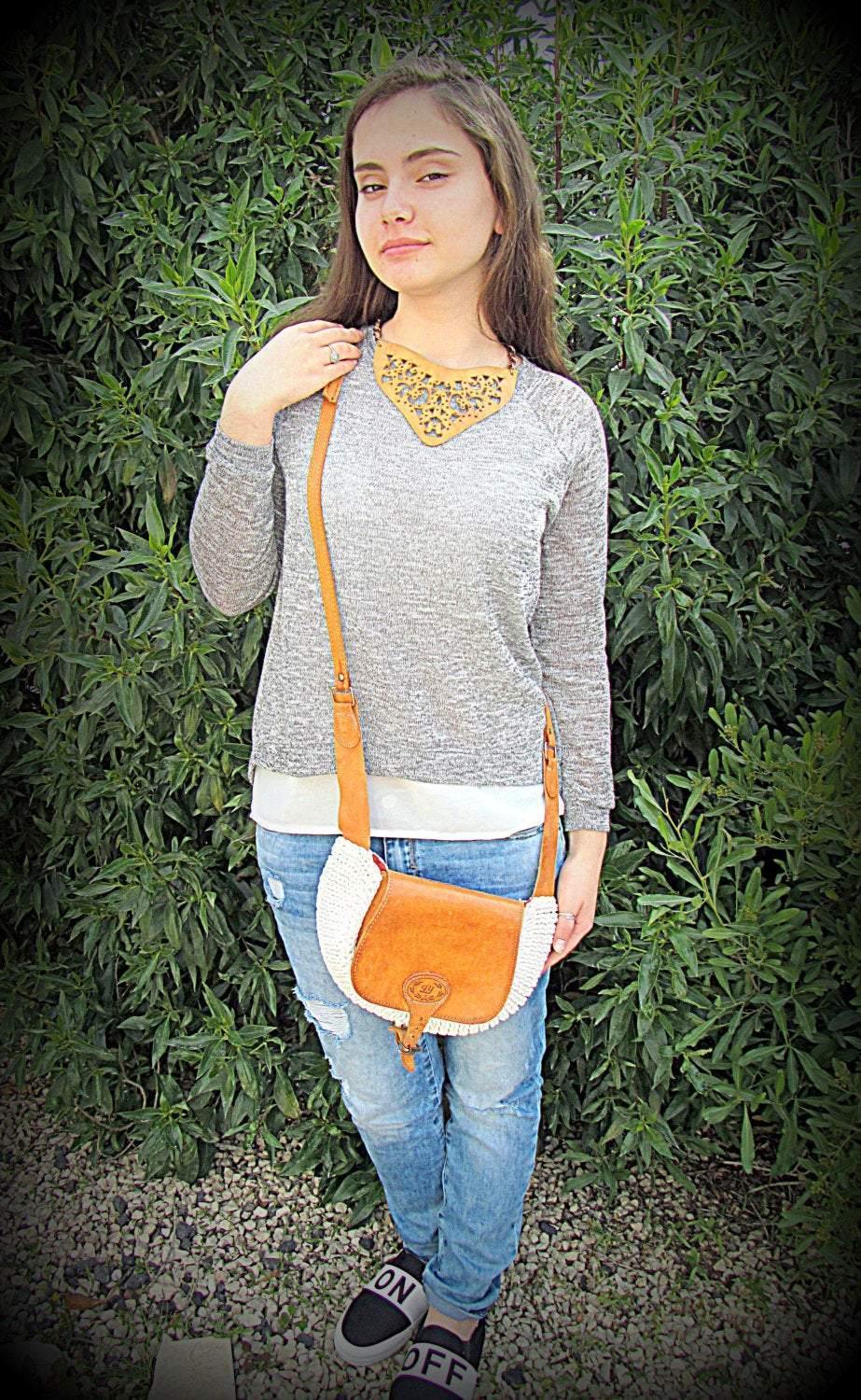 Openwork necklace of of thick leather on the large chain with a silk ribbon or cord Leather. - GLEZANT designer goods store.