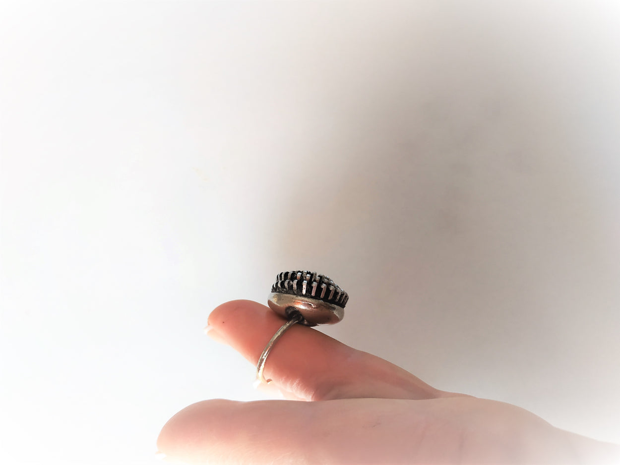 Large white metal ring "Hedgehog"
