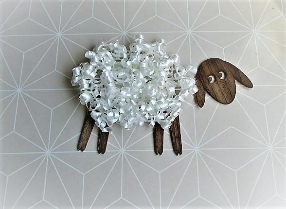 Lamb - Kids needlework Kits/ DIY / educational game for Kids - GLEZANT designer goods store. 