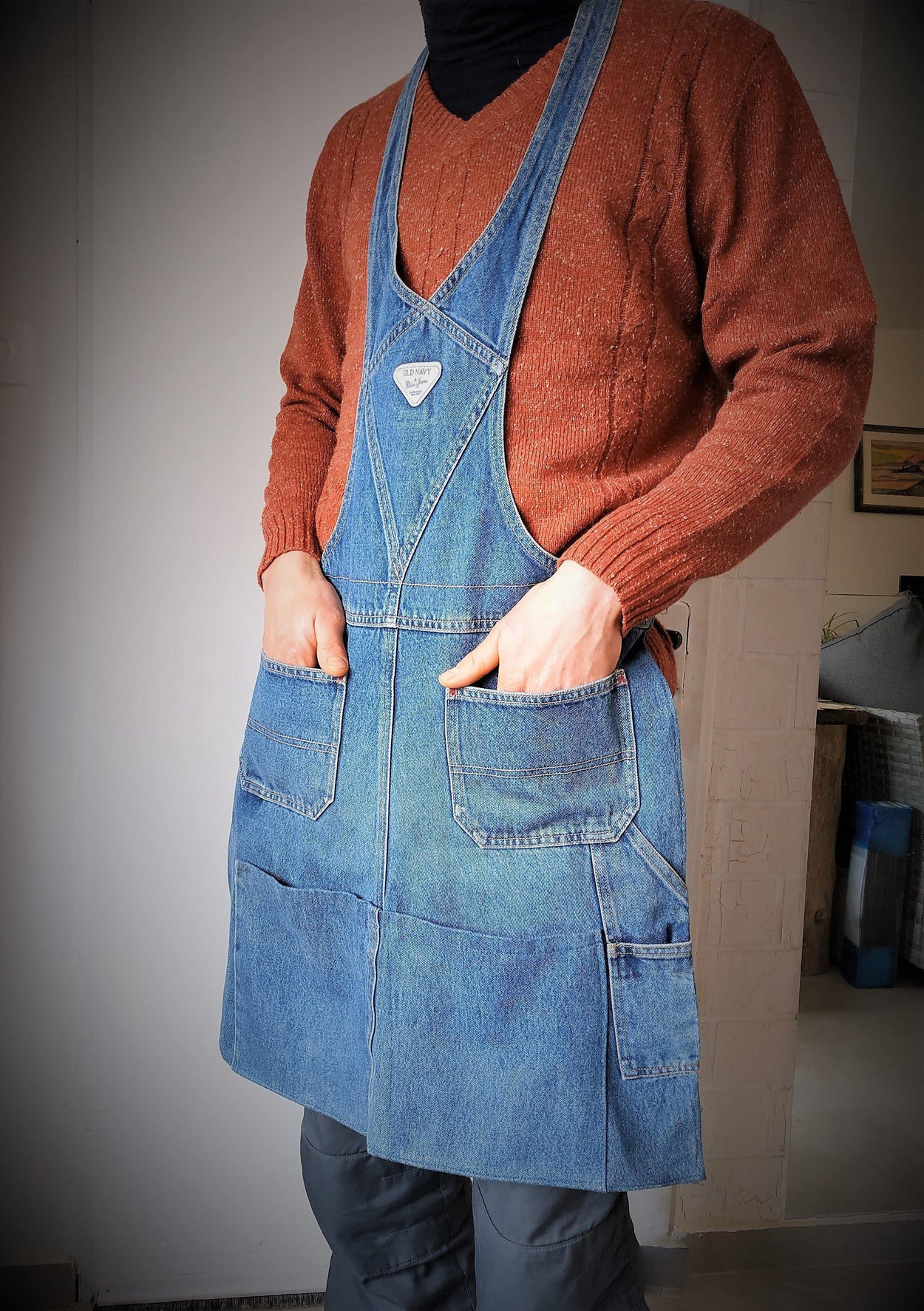 Universal Denim Aprons. Unisex gift. Barbecue/ Garden/Kitchen Apron - GLEZANT designer goods store. 