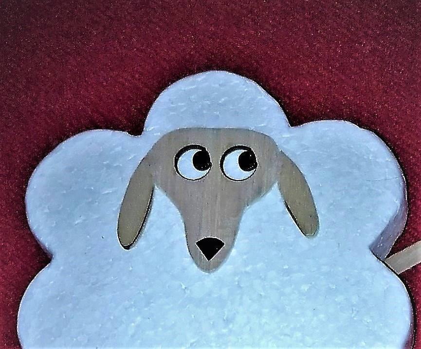 Poodle - Wall holder for photos, drawings, notes - GLEZANT designer goods store. 
